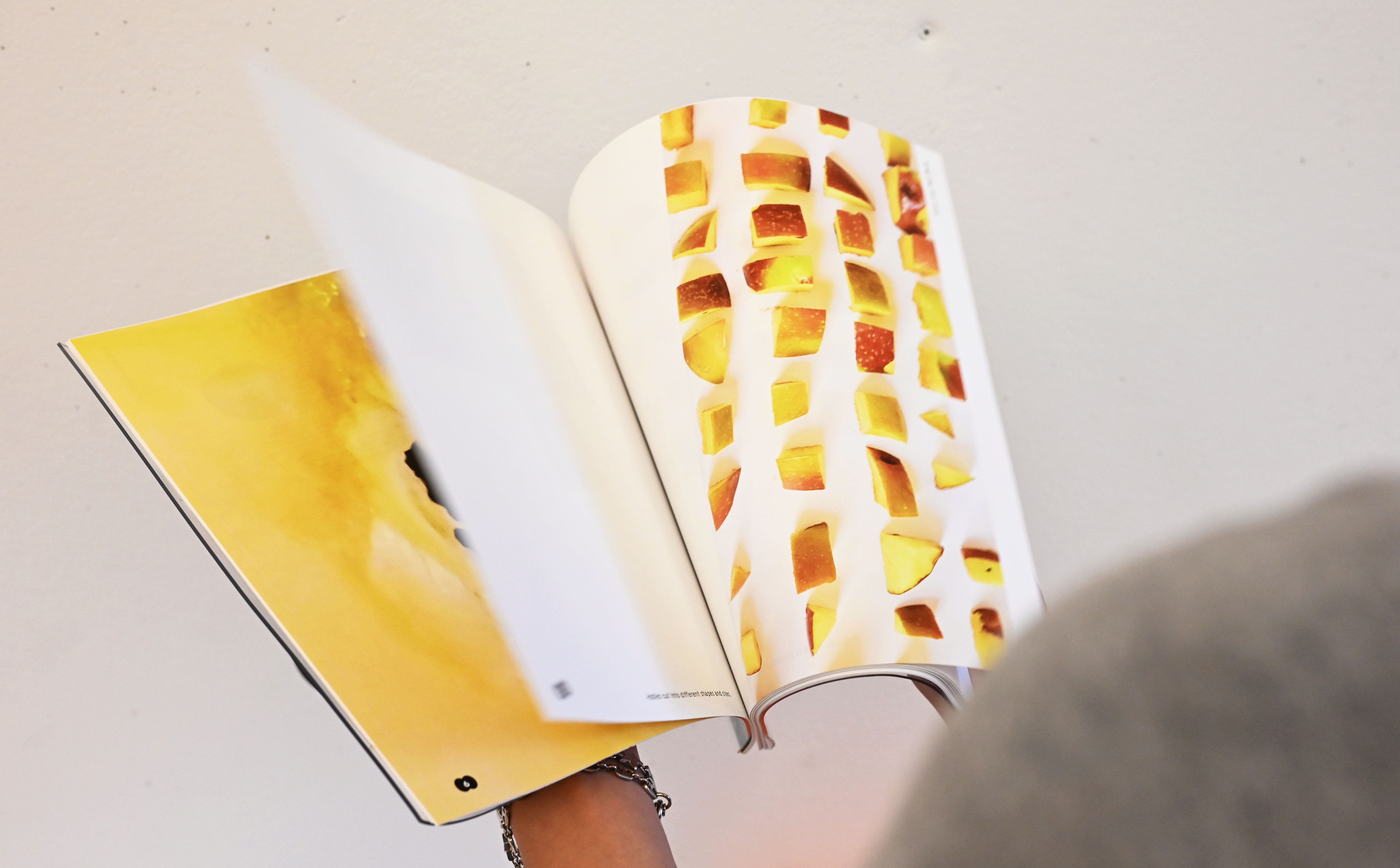 Magazine apple